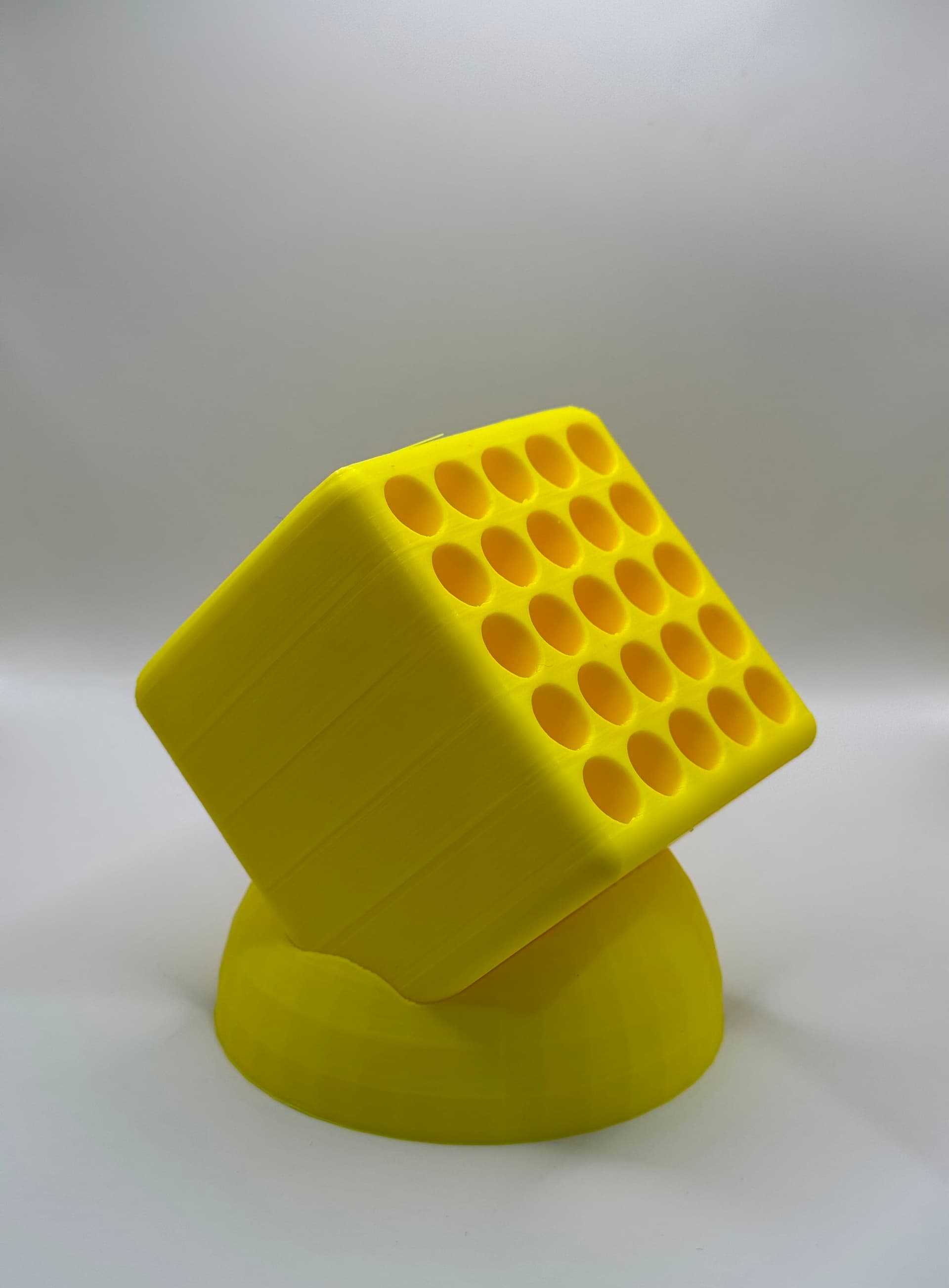 Winnie Pooh markers holder